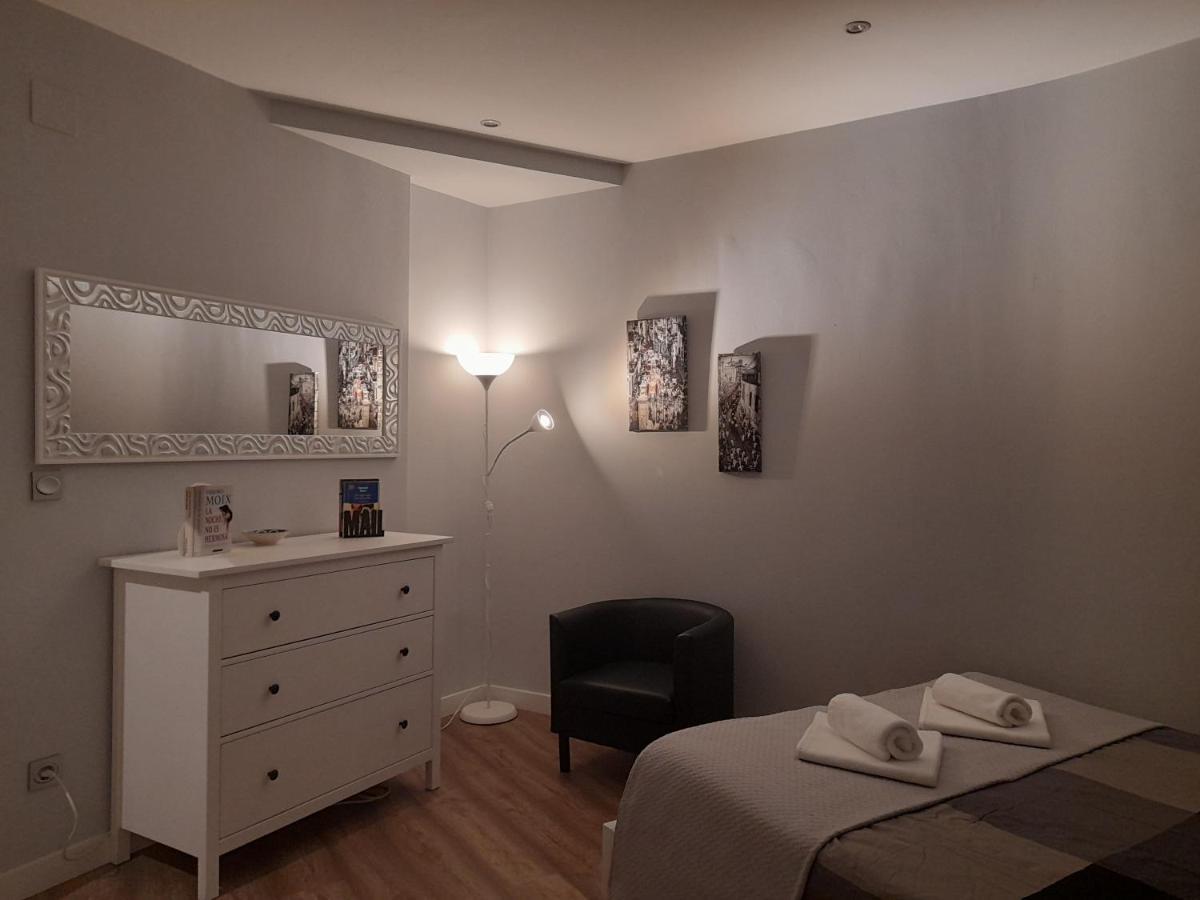 Maitagarri Casco Antiguo Apartment Pamplona Luaran gambar